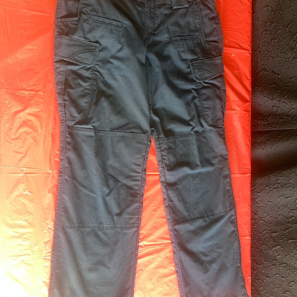 5.11 Tactical Pants Womens Size 12 Regular Navy Utility Cargo Work Outdoor - Picture 7 of 10
